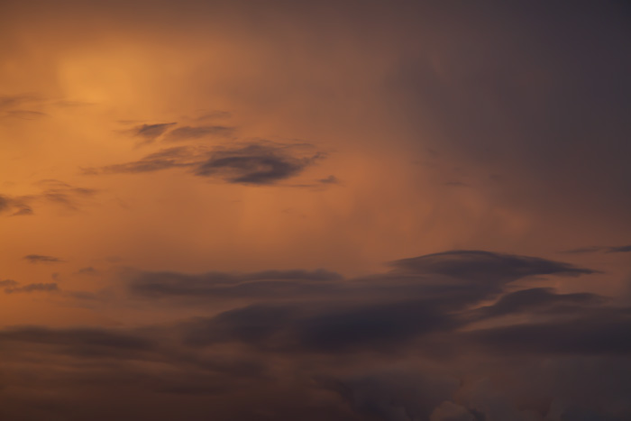 clouds echoing, photo series by Charlie Alice Raya, 2022